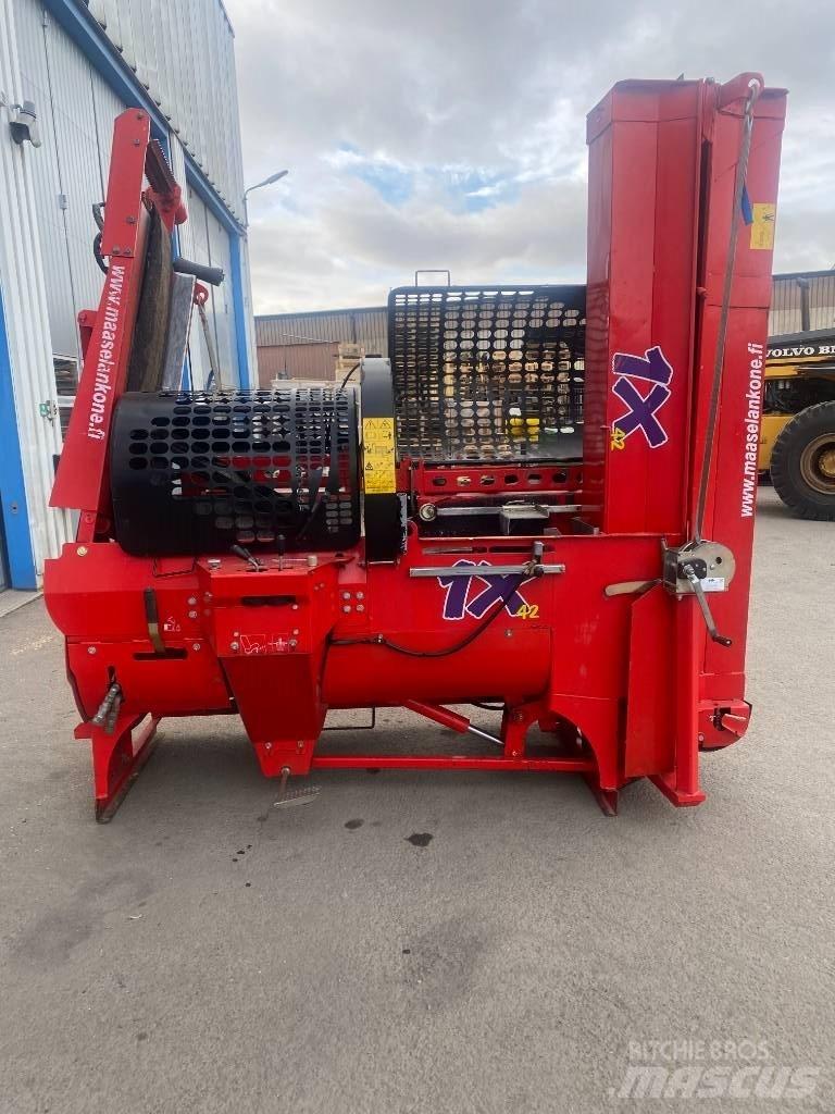 Hakki Pilke 1x42 Farm machinery