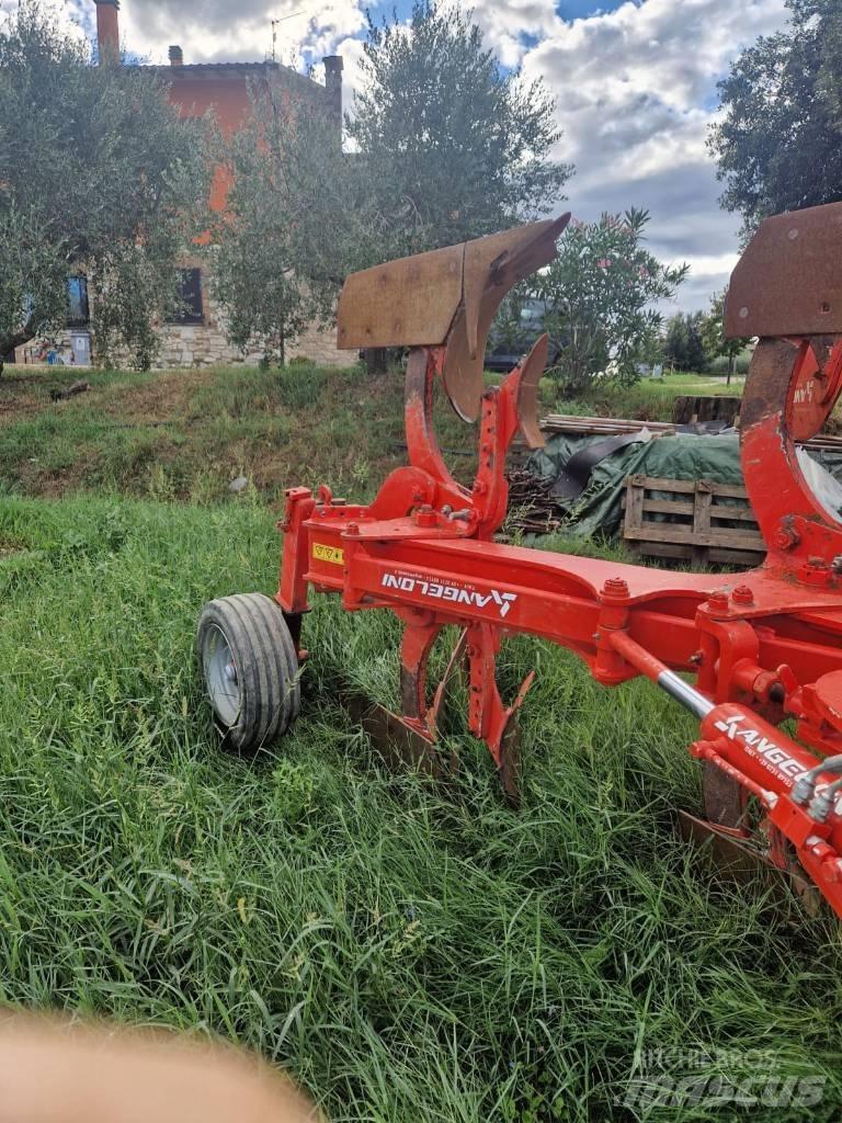 Angeloni TPU35 Ploughs
