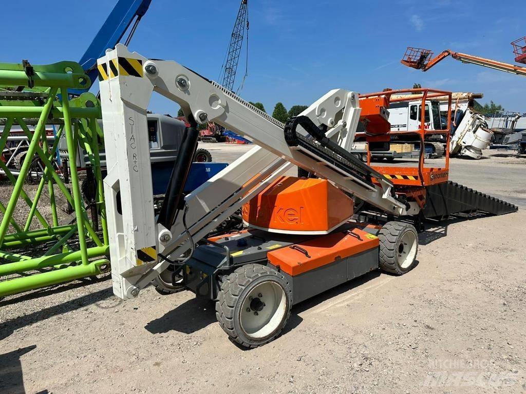 Snorkel A38E Articulated boom lifts
