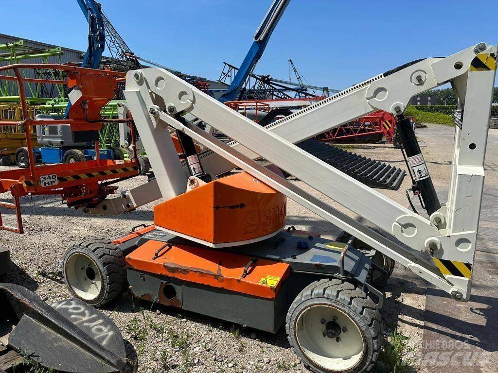 Snorkel A38E Articulated boom lifts