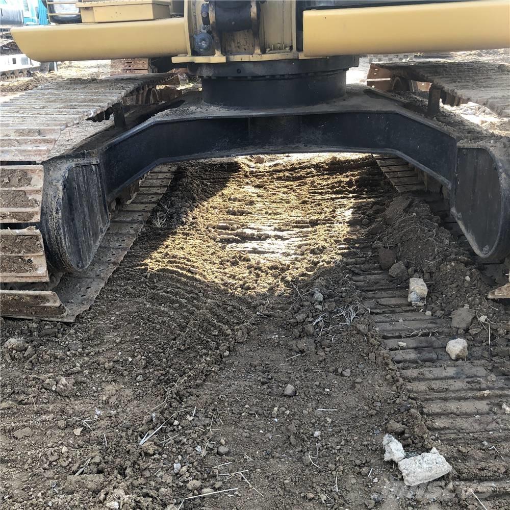 CAT 307E2 Mini excavators  7t - 12t