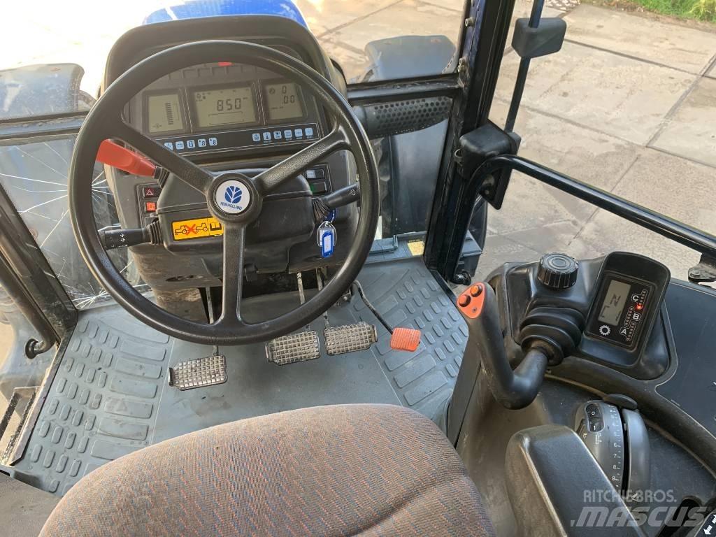 New Holland TM 125 Tractors