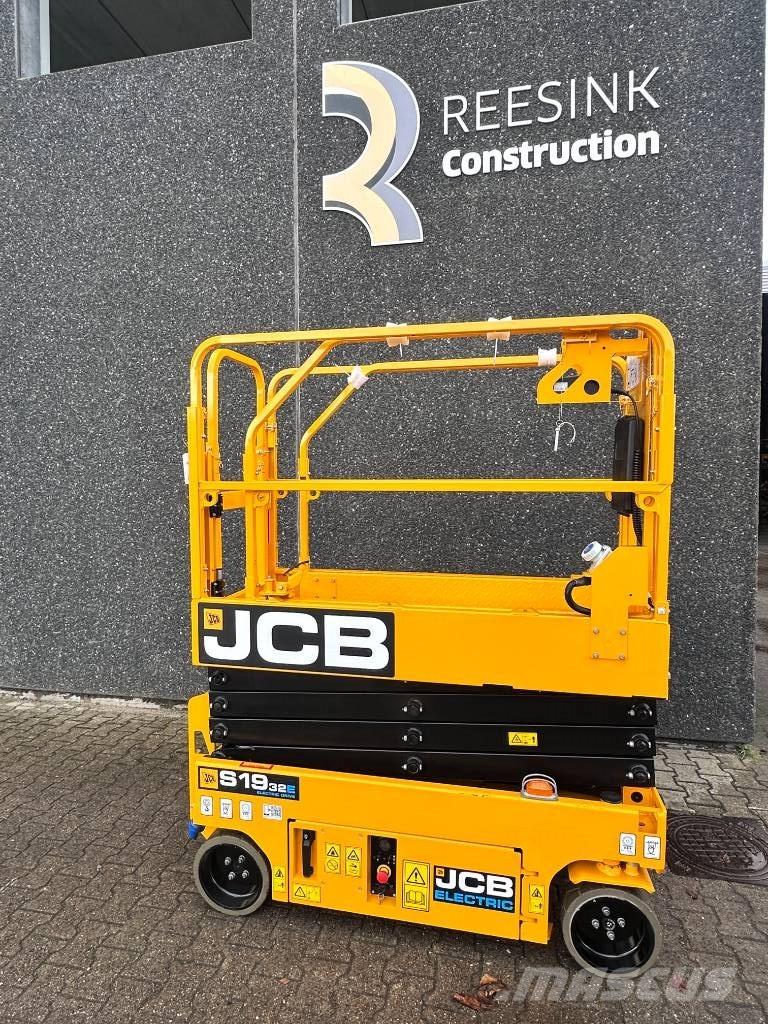 JCB 1932e Scissor lifts