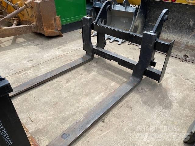 CAT 926-930-938 Forks