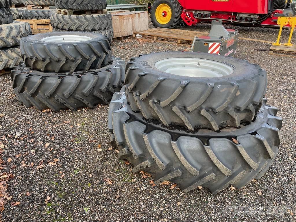 Mitas SET OF WHEELS Tyres, wheels and rims