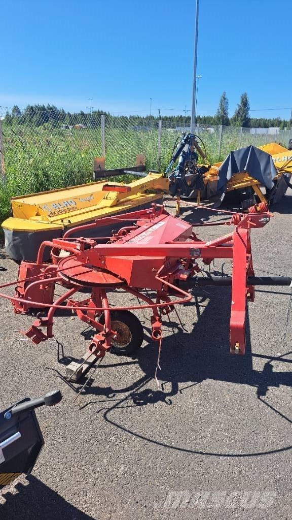 JF CR 320 Rakes and tedders