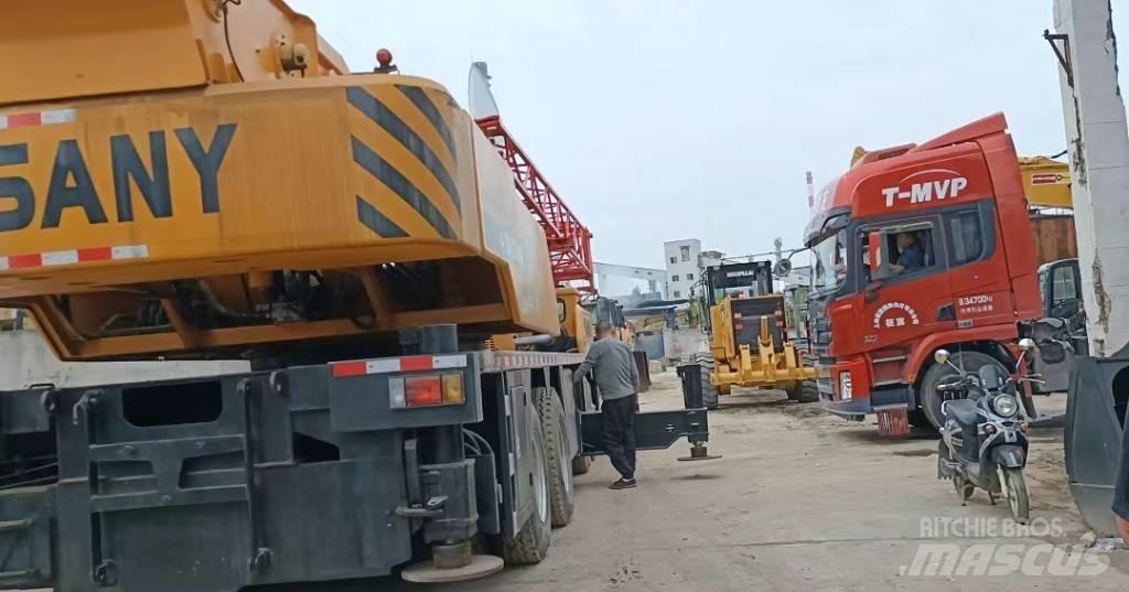 XCMG QY50T All terrain cranes