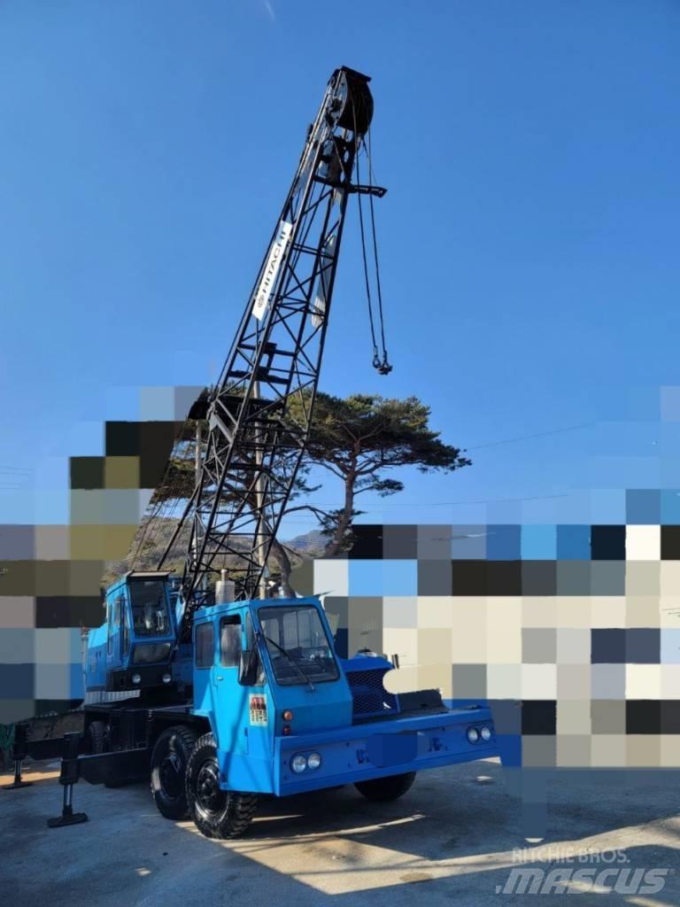 Hitachi FK 150 Track mounted cranes