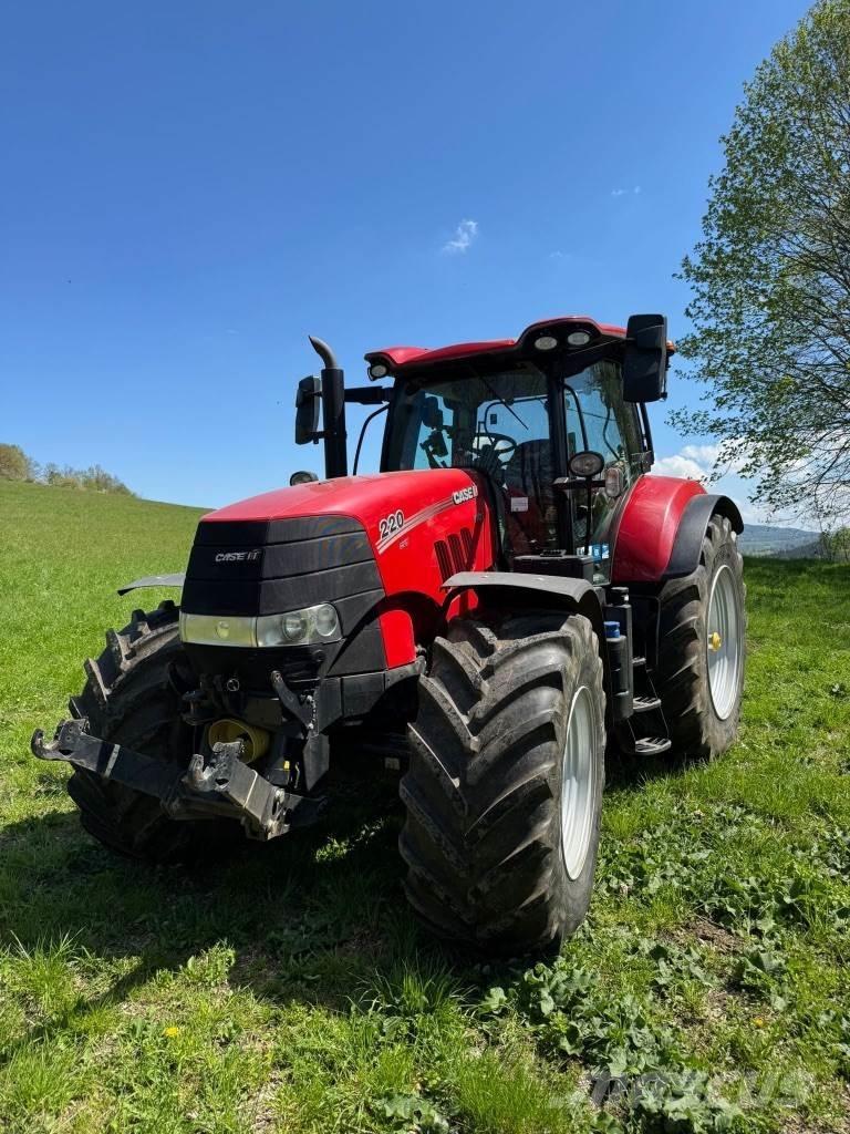 Case IH Puma 220 Tractors