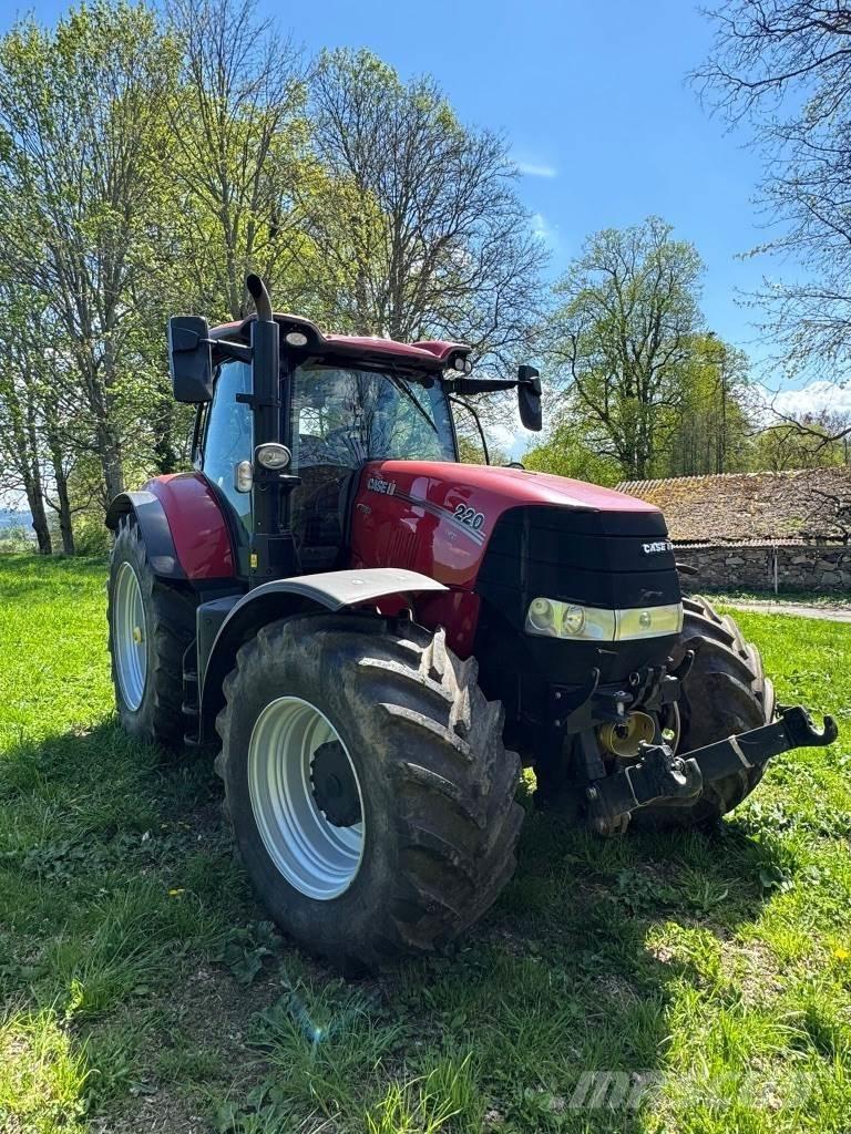 Case IH Puma 220 Tractors