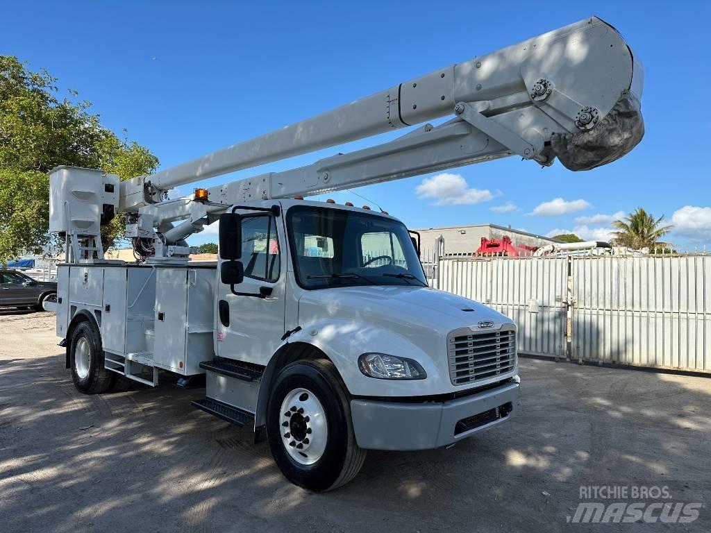 Freightliner M2 Truck mounted platforms