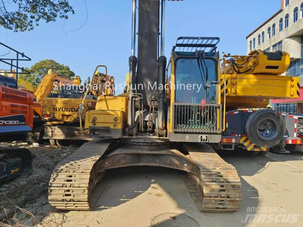 Volvo EC240 Crawler excavators