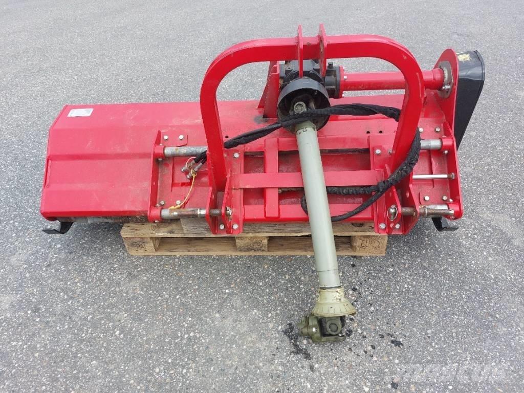 Bonnet Betesputs Pasture mowers and toppers