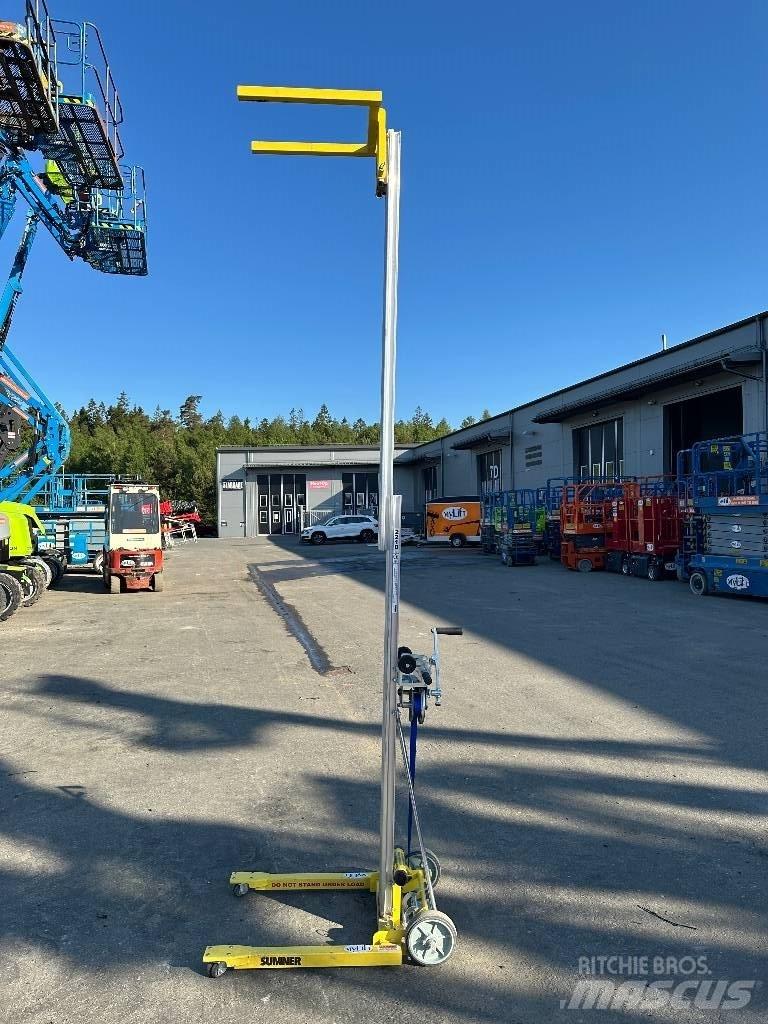 Sumner 2210 Used Personnel lifts and access elevators