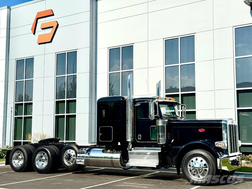 Peterbilt 389 Prime Movers