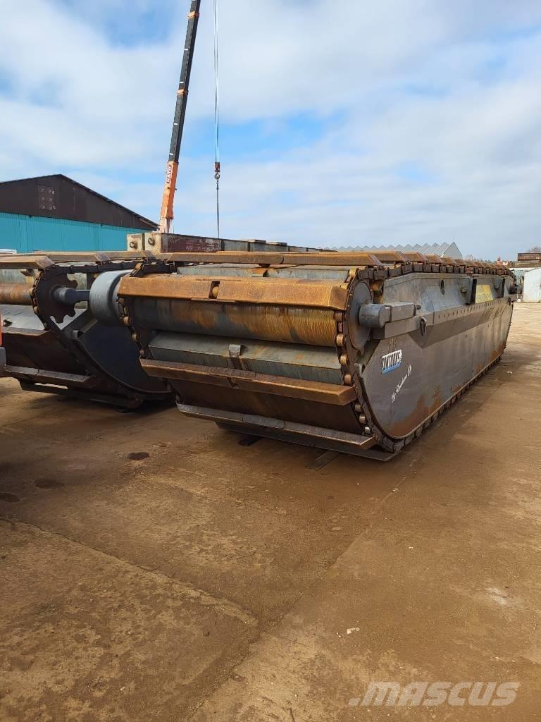 Volvo 210CLR Amphibious Excavators