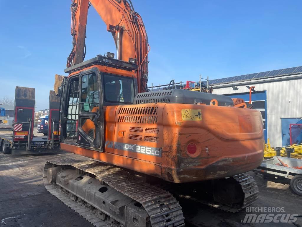 Doosan EXCA Crawler excavators