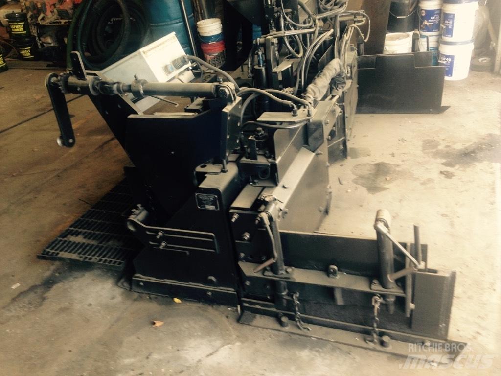 Carlson EZIII Asphalt machine accessories