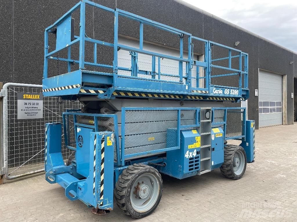 Genie GS5390 Scissor lifts