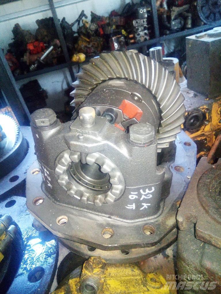 CAT 206 B Axles