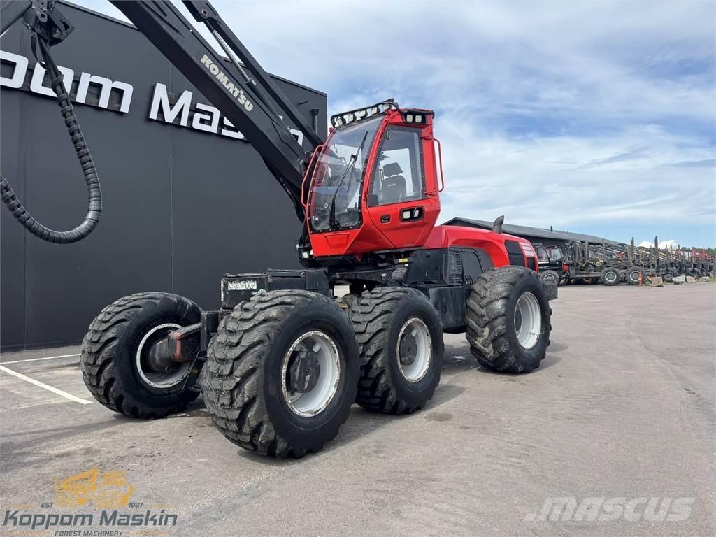 Komatsu 951 Harvesters