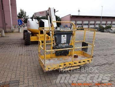 JLG 600 AJ Articulated boom lifts