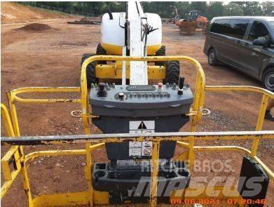 JLG 600 AJ Articulated boom lifts
