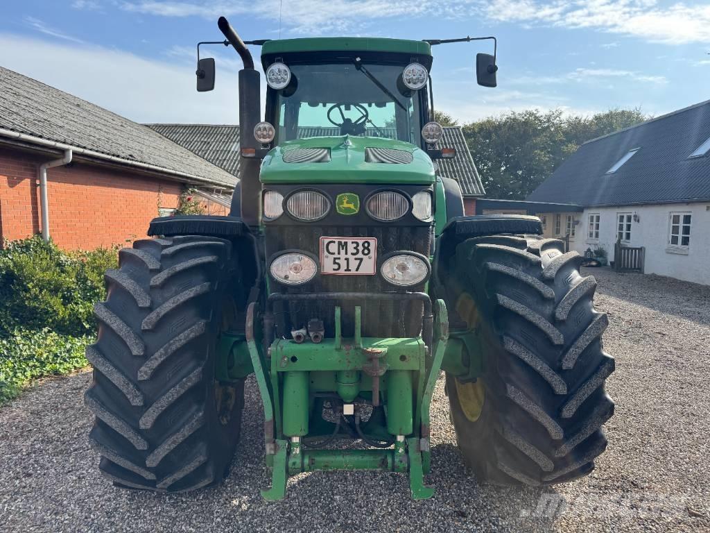 John Deere 7920 Tractors