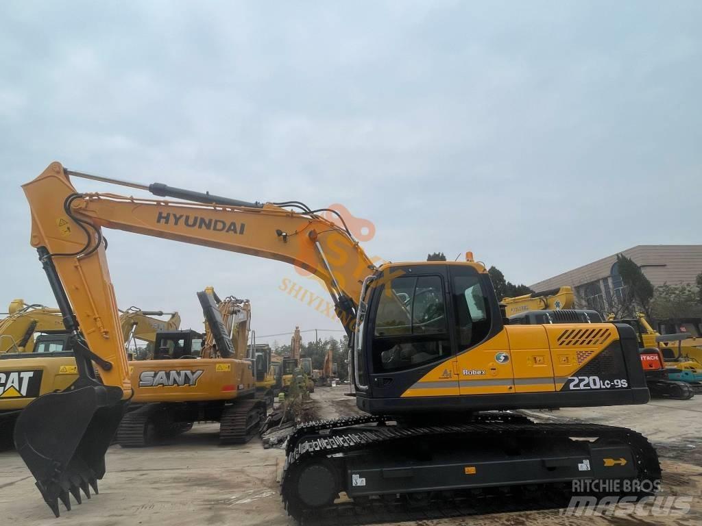 Hyundai 220LC-9S Crawler excavators