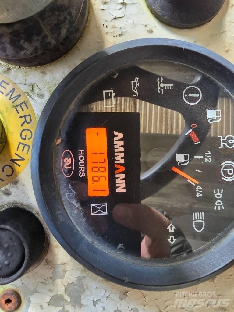 Ammann AV 40 Twin drum rollers