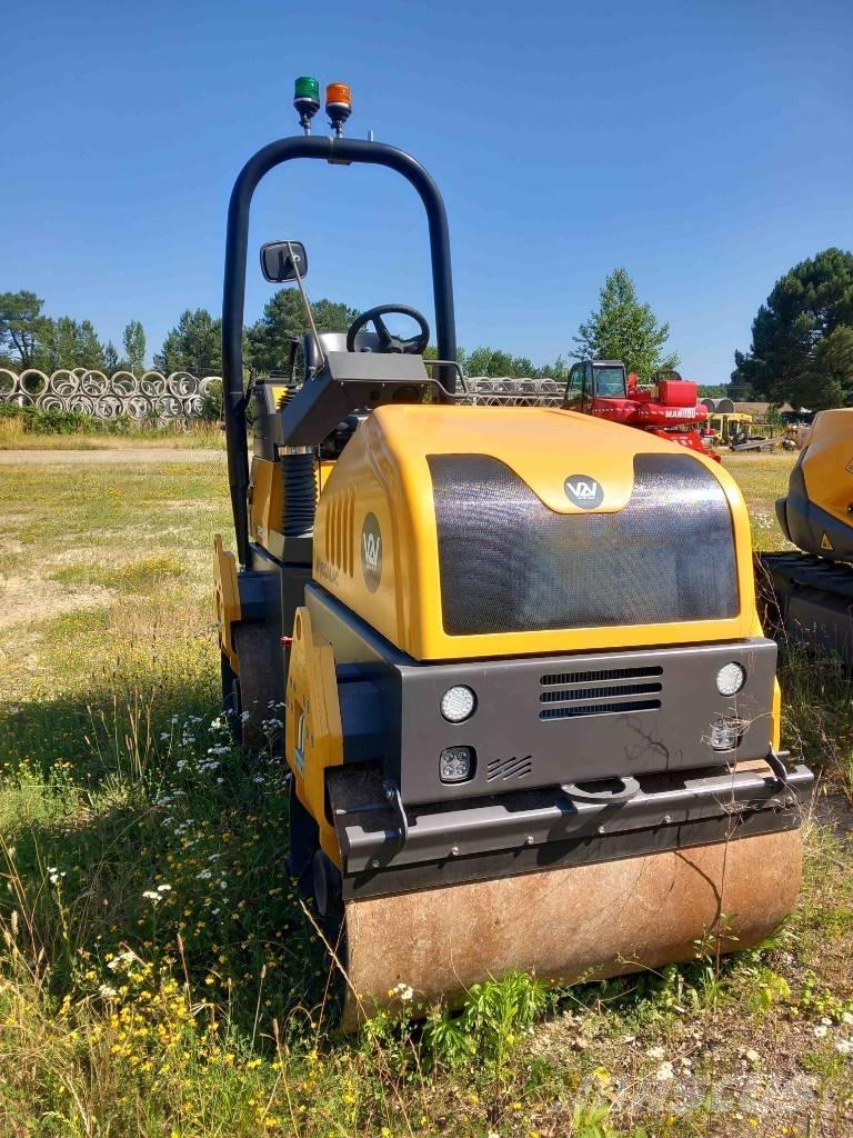 Mecalac TV1200 Tampers