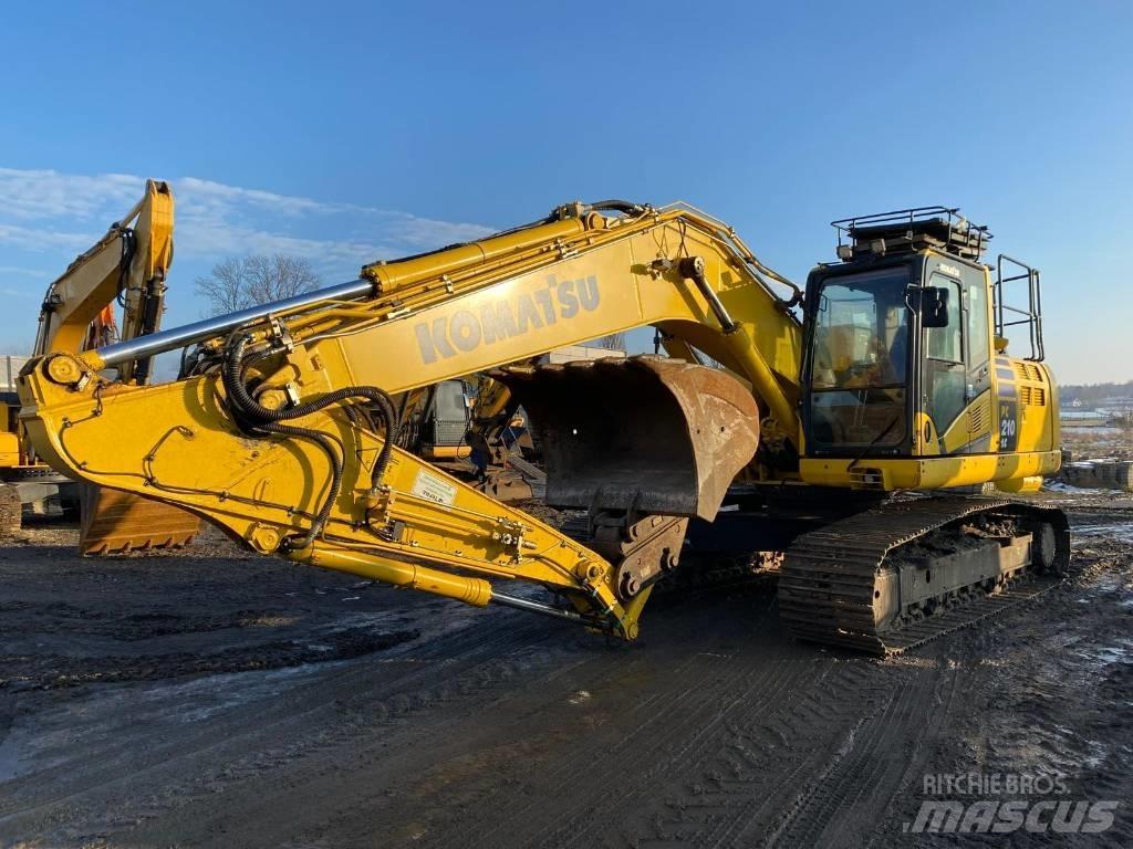 Komatsu PC 210 LC-11 Crawler excavators