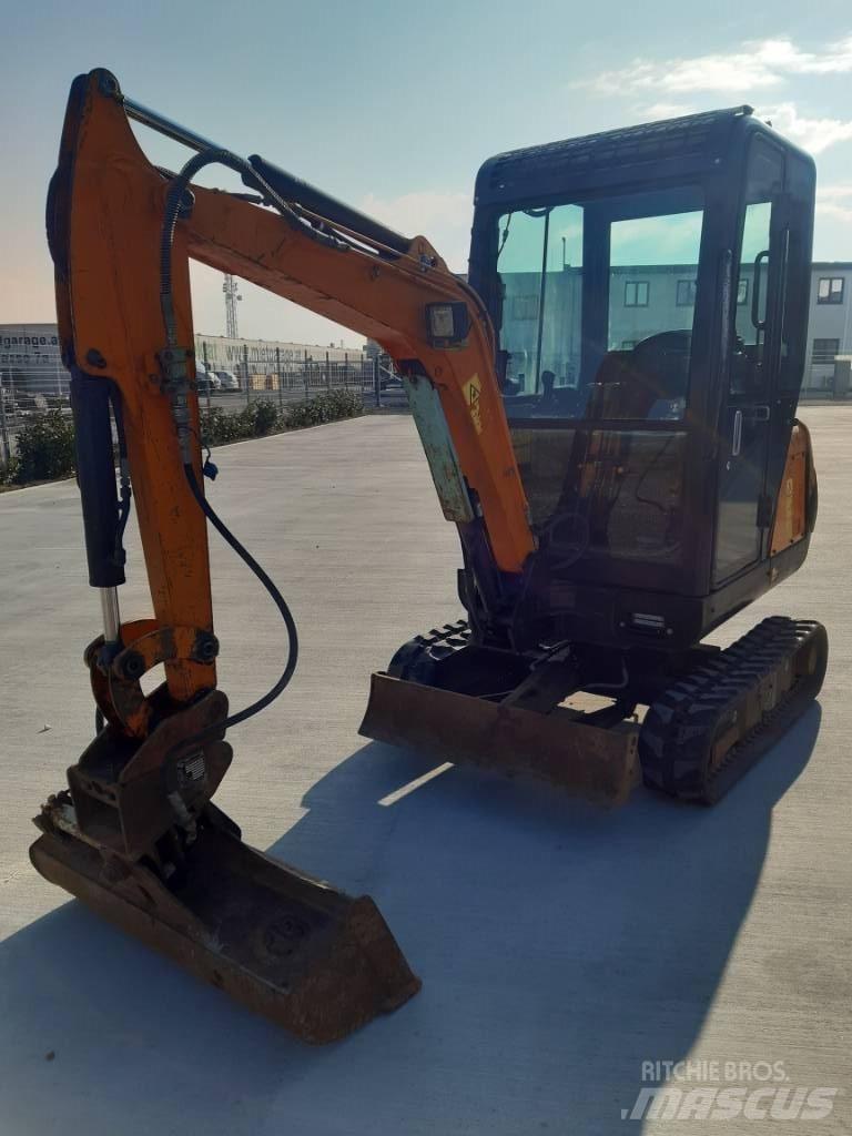 Hanix N 15B Mini excavators < 7t (Mini diggers)