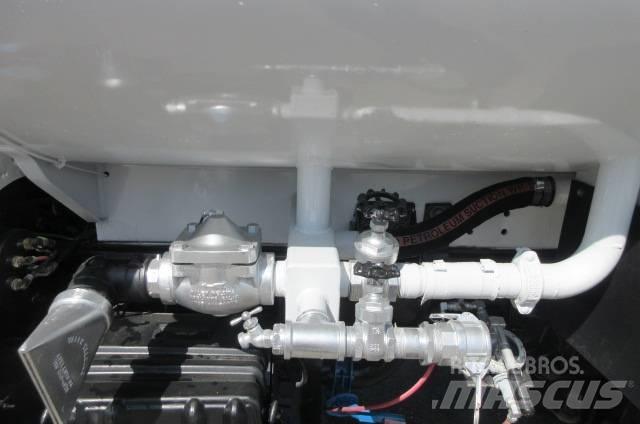 Ford F750 Water bowser