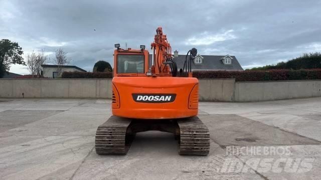Doosan DX 140 Crawler excavators