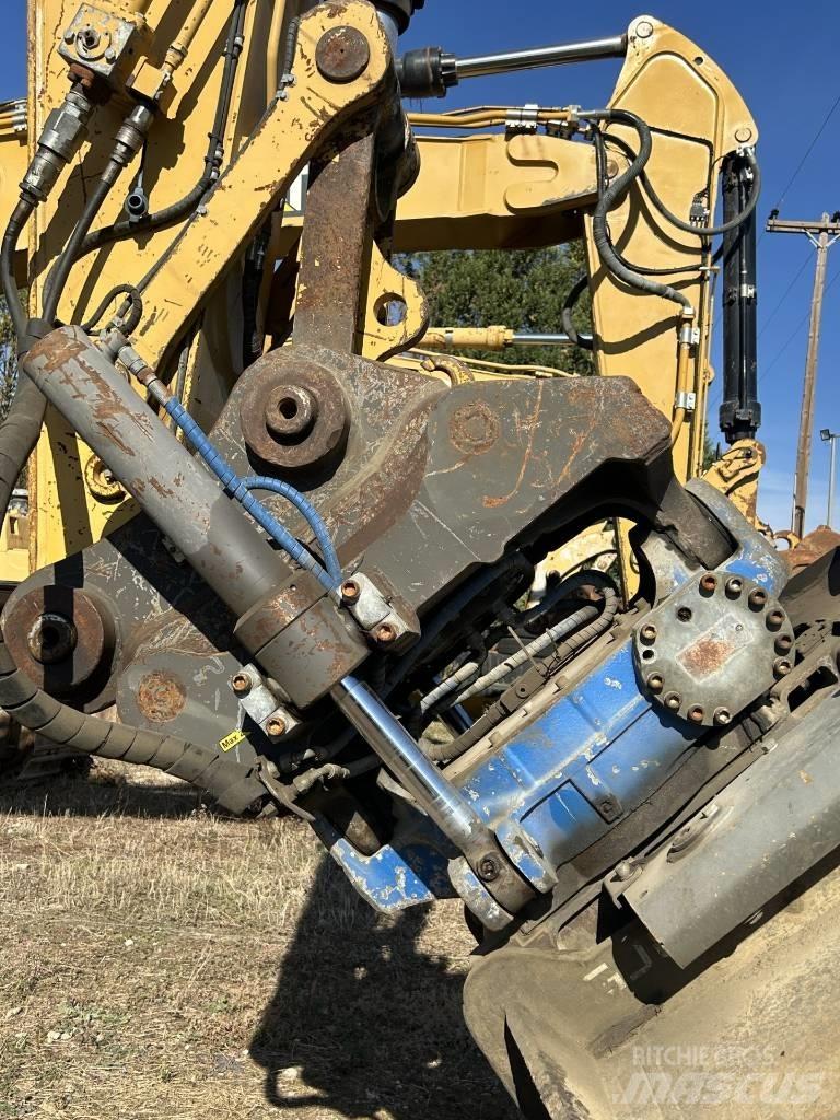 CAT 323 EL Crawler excavators