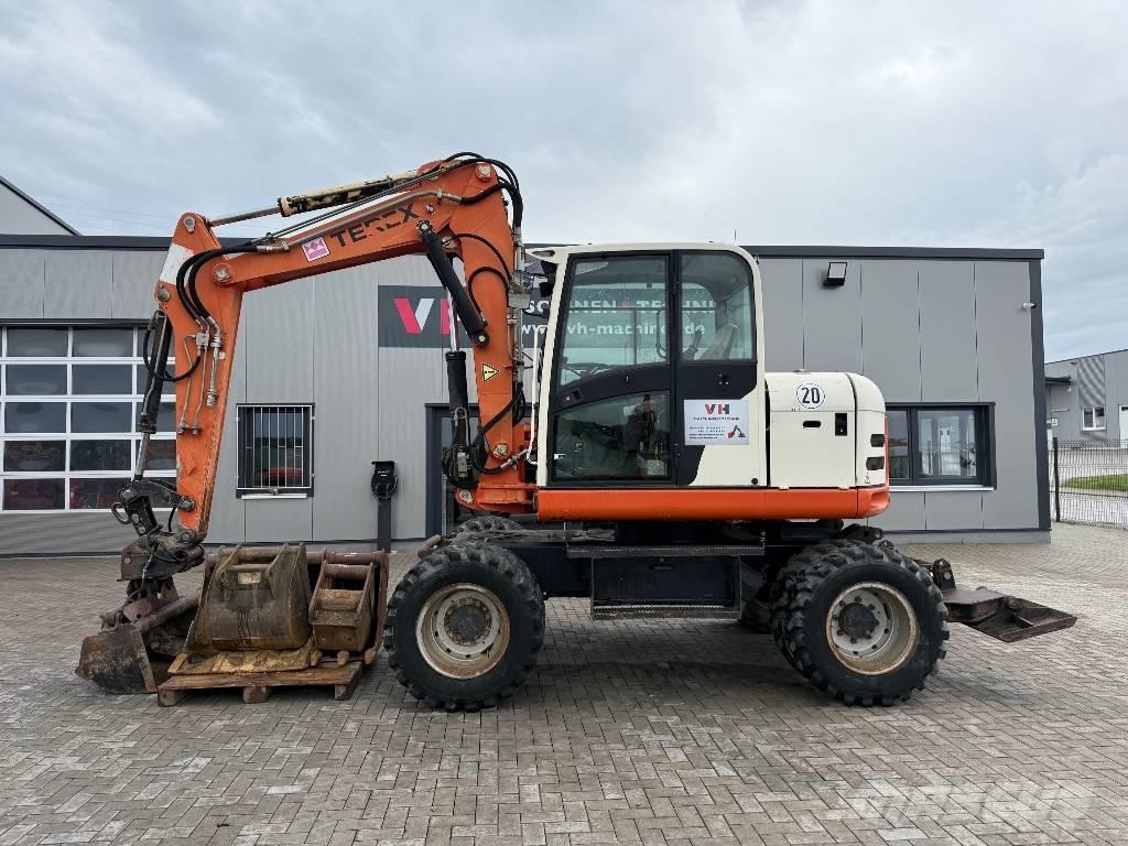 Terex TW 110 Wheeled excavators