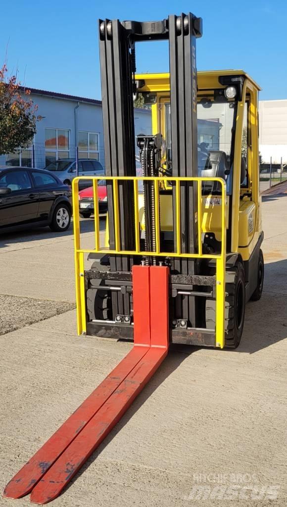 Hyster H 3.00 FT LPG trucks