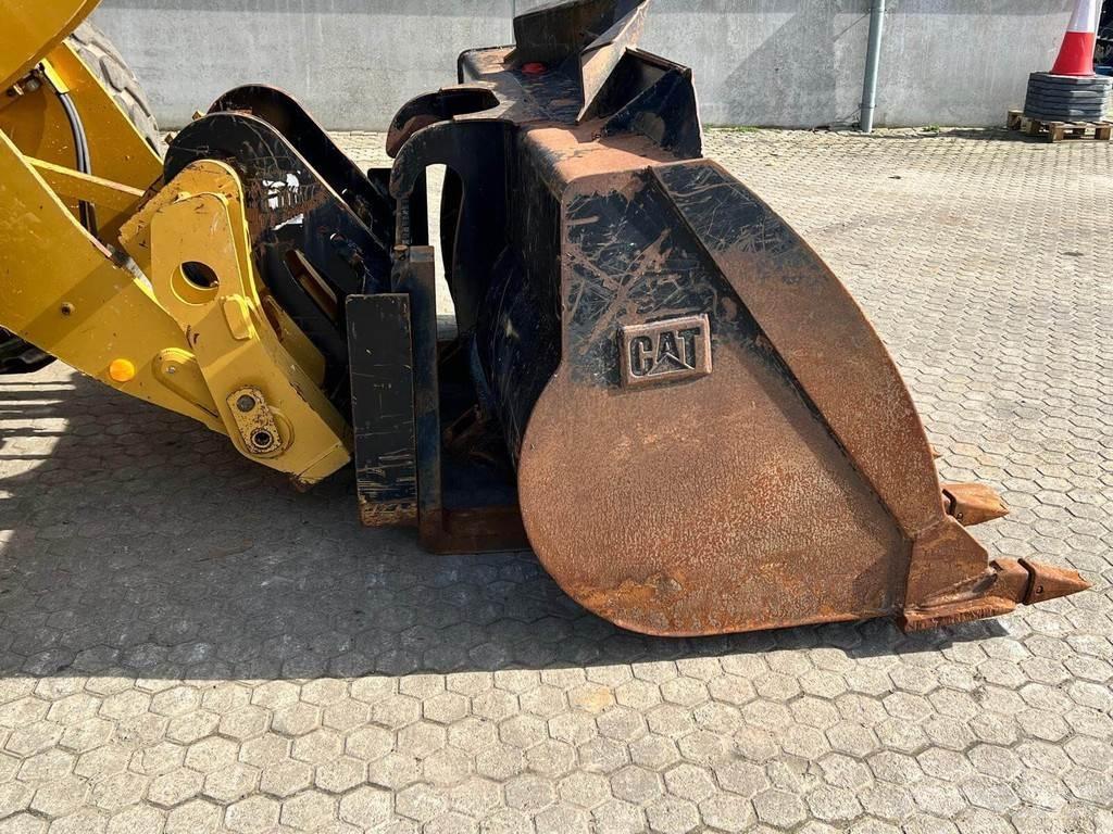 CAT 926M Wheel loaders