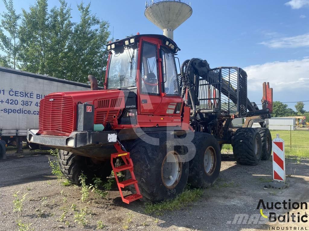Komatsu 895 Forwarders