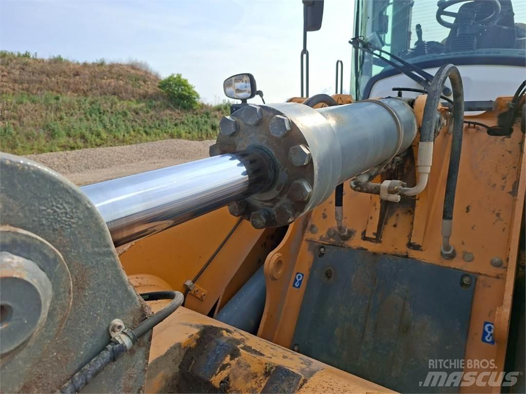 Liebherr L566 4X4 Other