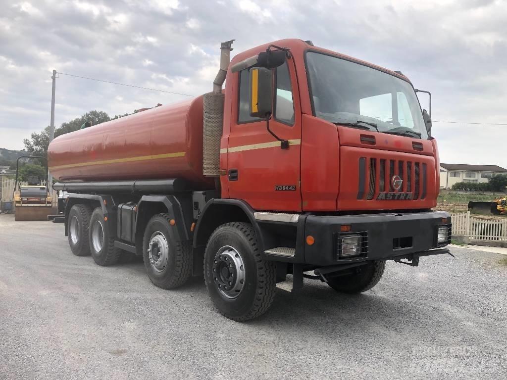 Astra HD 7 84.42 Tanker trucks
