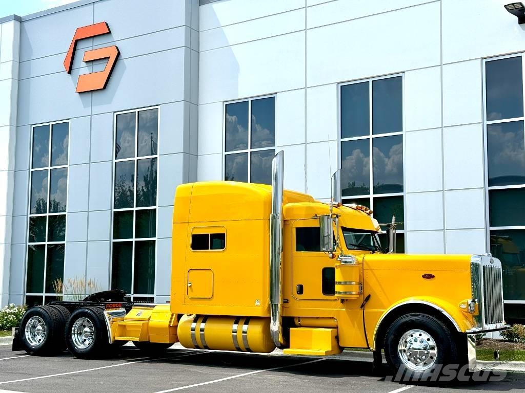 Peterbilt 389 Prime Movers