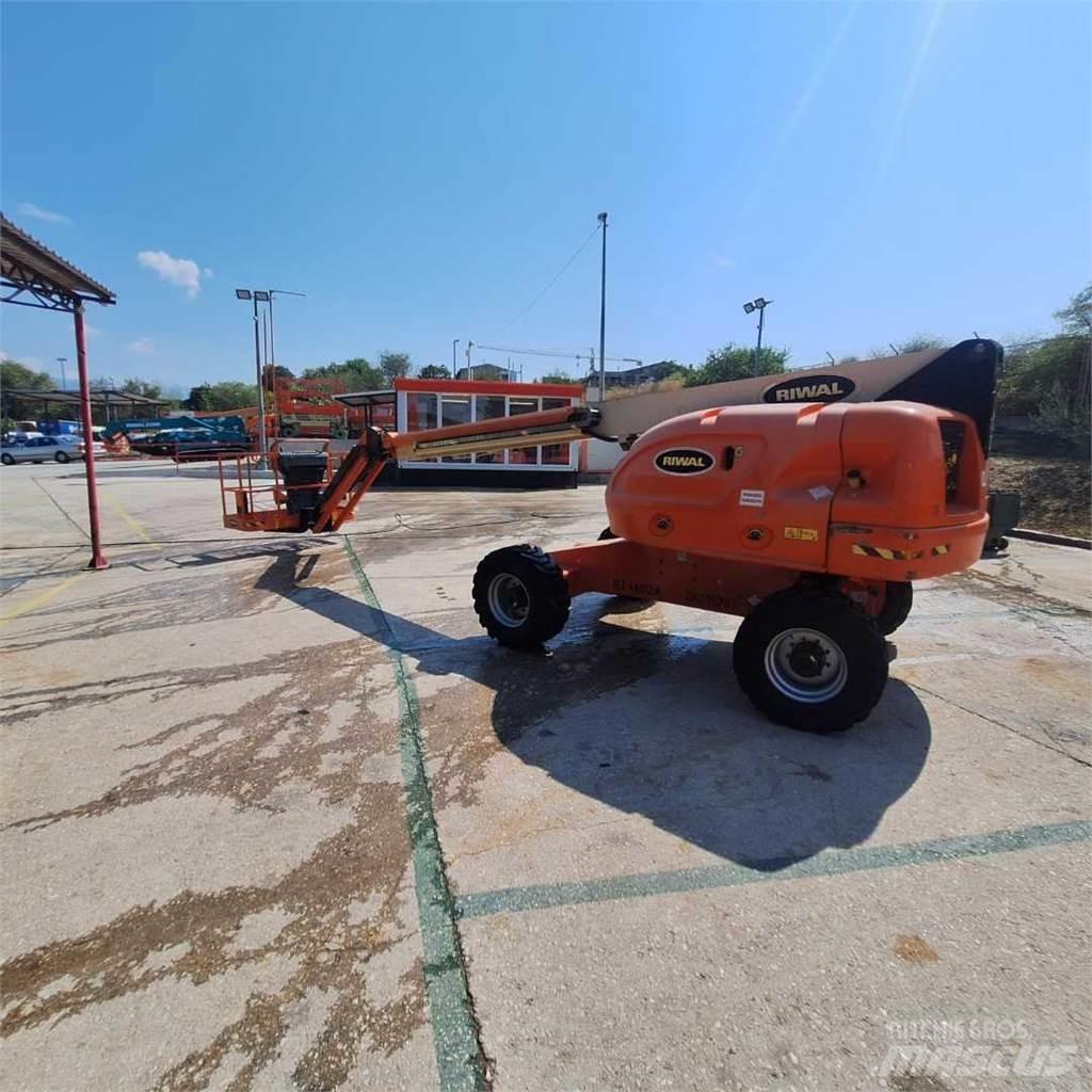 JLG 460SJ Telescopic boom lifts