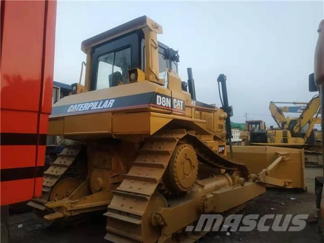 CAT D8N Crawler dozers