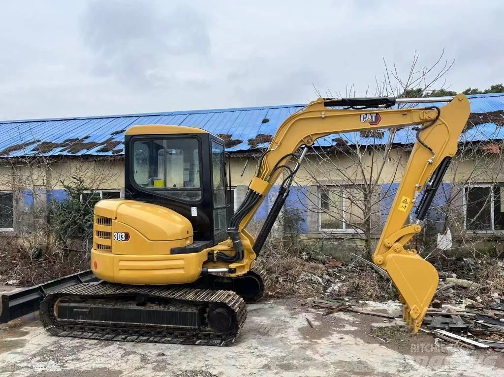 CAT 303c Mini excavators < 7t (Mini diggers)