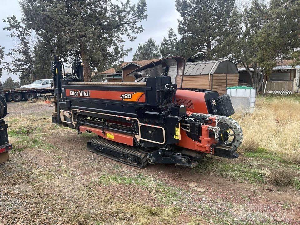 Ditch Witch JT20 Horizontal drilling rigs