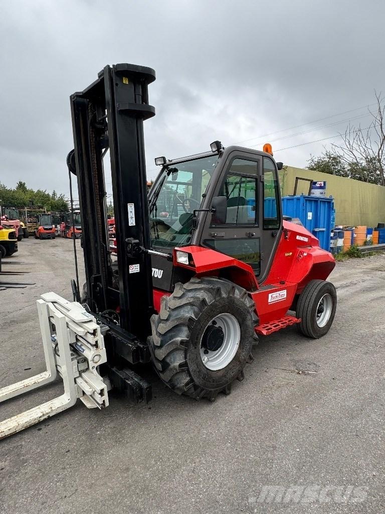 Manitou M40-2 Diesel trucks
