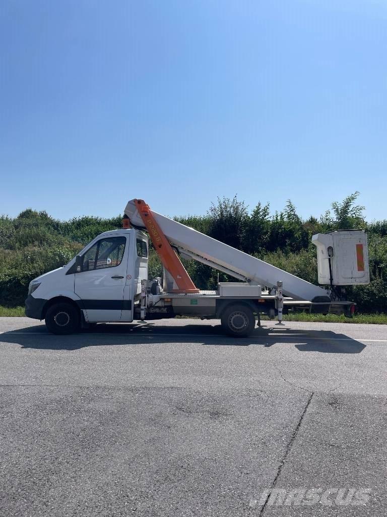 Palfinger P 220 B Truck mounted platforms