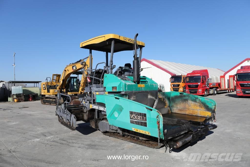 Vögele Super 1300-2 Asphalt pavers